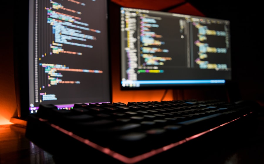 إدارة منصات التواصل الاجتماعي